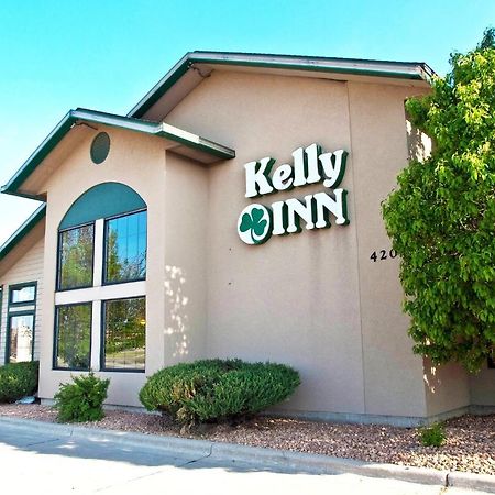 Kelly Inn 13Th Avenue Fargo Exterior photo